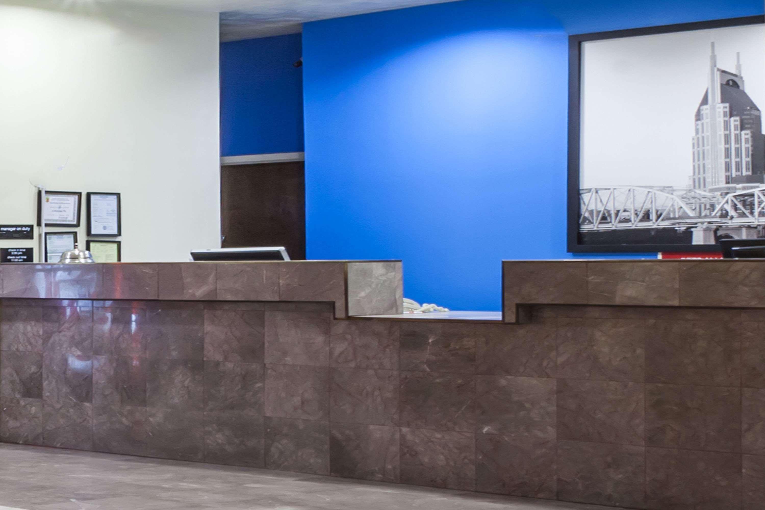 Super 8 By Wyndham Columbia Hotel Екстериор снимка