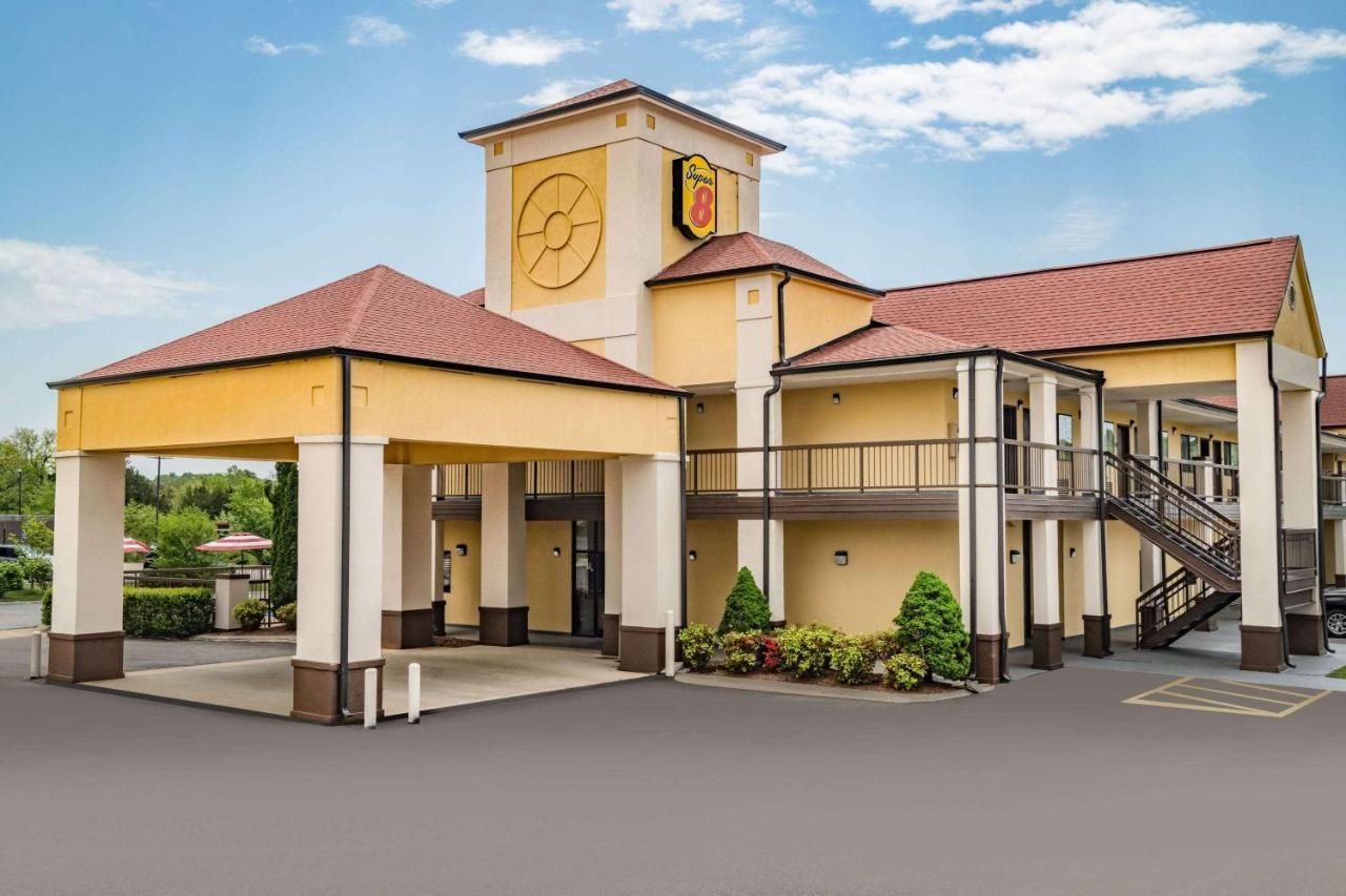Super 8 By Wyndham Columbia Hotel Екстериор снимка