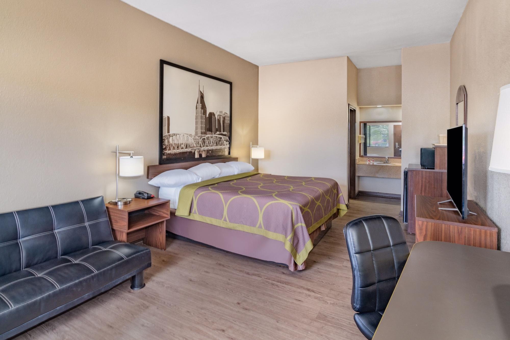 Super 8 By Wyndham Columbia Hotel Екстериор снимка