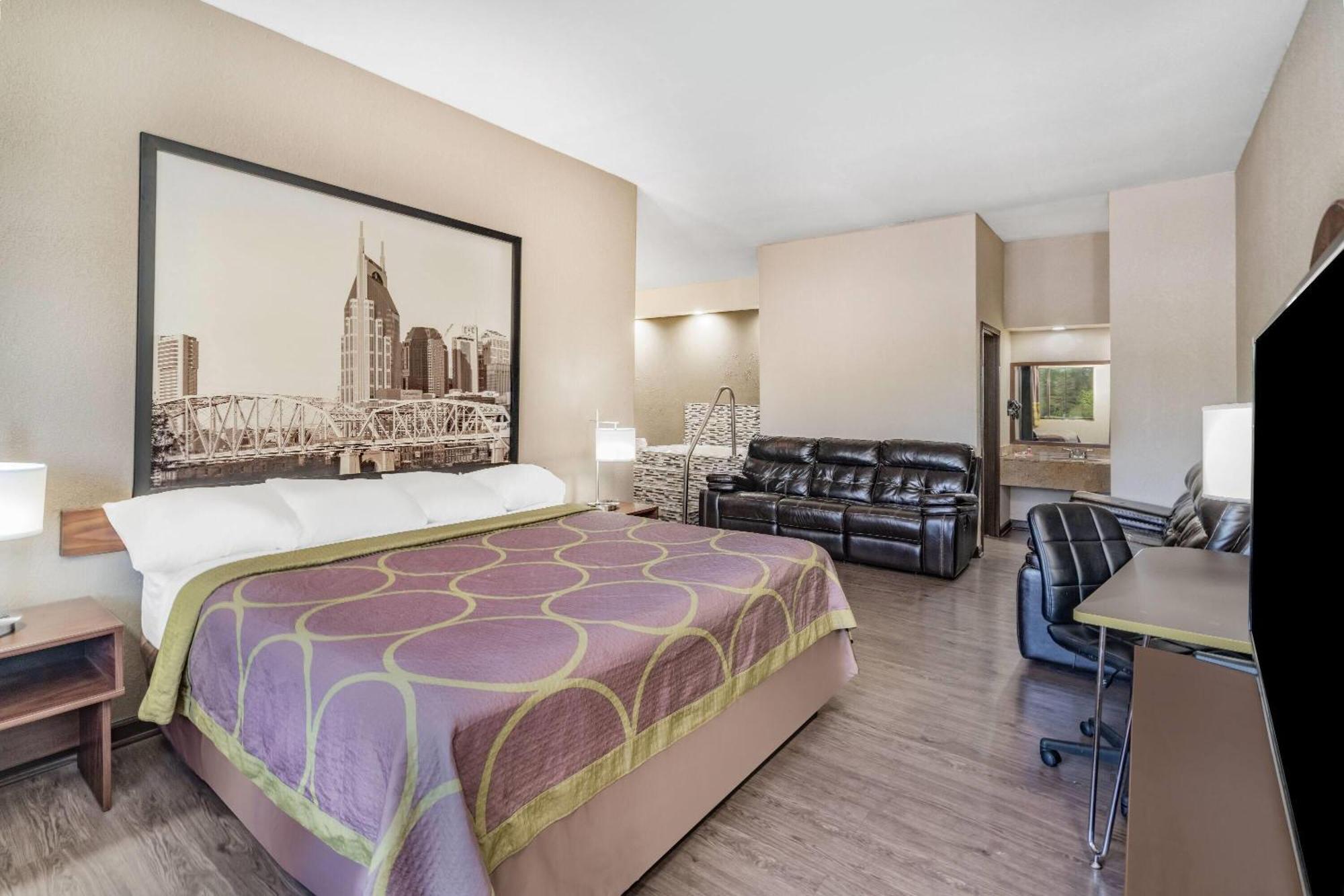 Super 8 By Wyndham Columbia Hotel Екстериор снимка